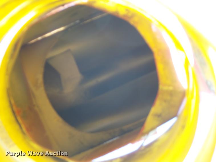 image for item AY9521 Westfield MK130-91 Plus grain auger