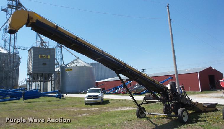 image for item AY9522 Convey All TCSNH-1035 grain conveyor