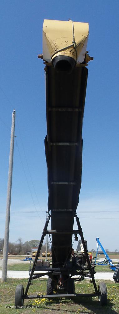 image for item AY9522 Convey All TCSNH-1035 grain conveyor