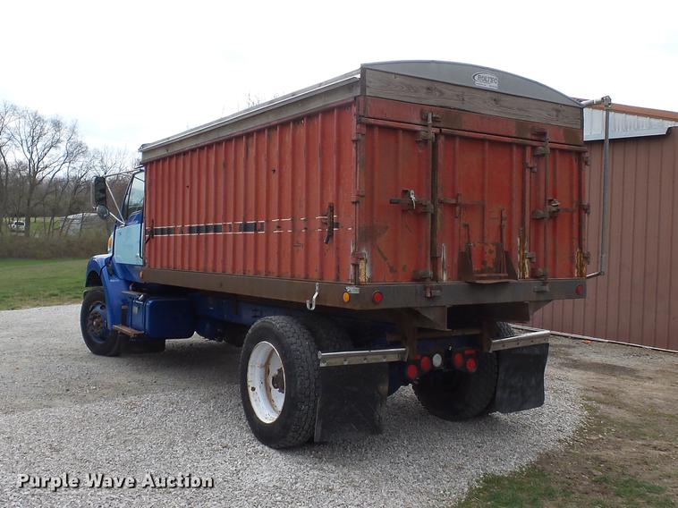 image for item DB7178 2000 Sterling L7501 grain truck