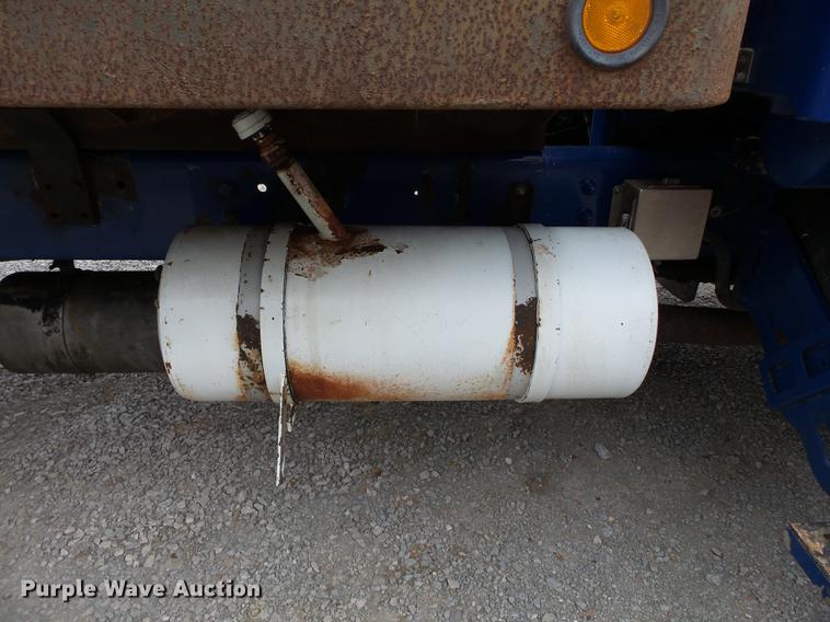 image for item DB7178 2000 Sterling L7501 grain truck