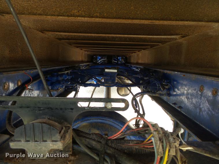 image for item DB7178 2000 Sterling L7501 grain truck