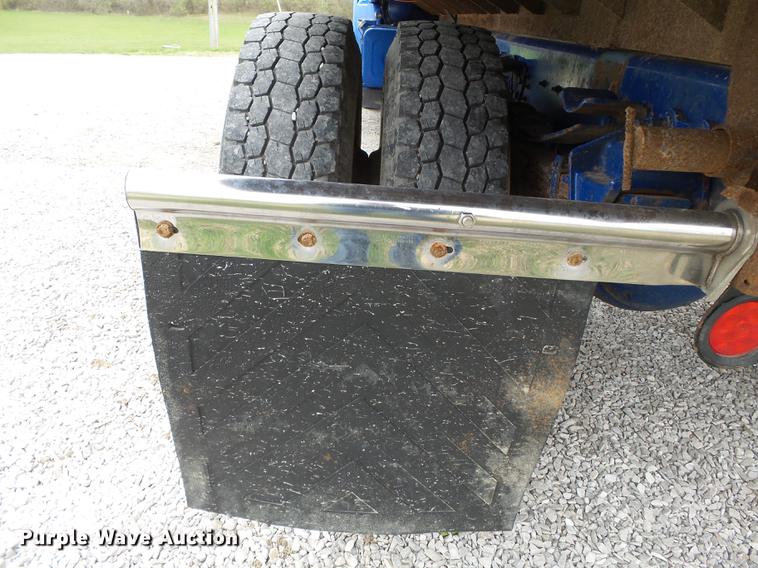 image for item DB7178 2000 Sterling L7501 grain truck