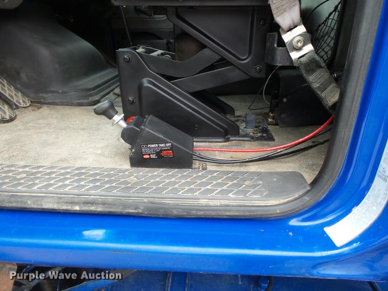 image for item DB7178 2000 Sterling L7501 grain truck