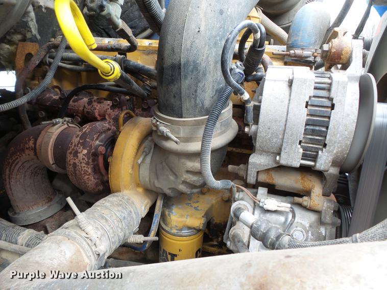 image for item DB7178 2000 Sterling L7501 grain truck