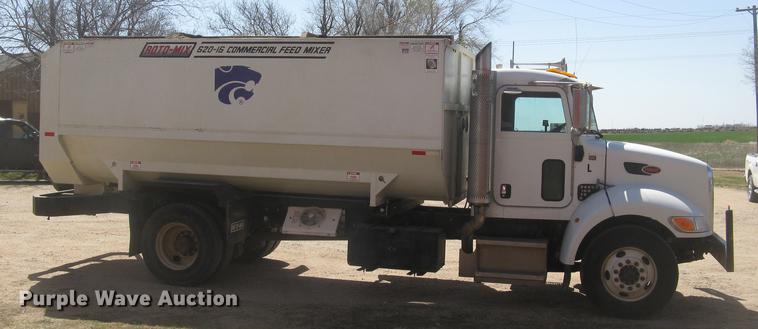 image for item DC2294 2008 Peterbilt 335 feed mixer truck