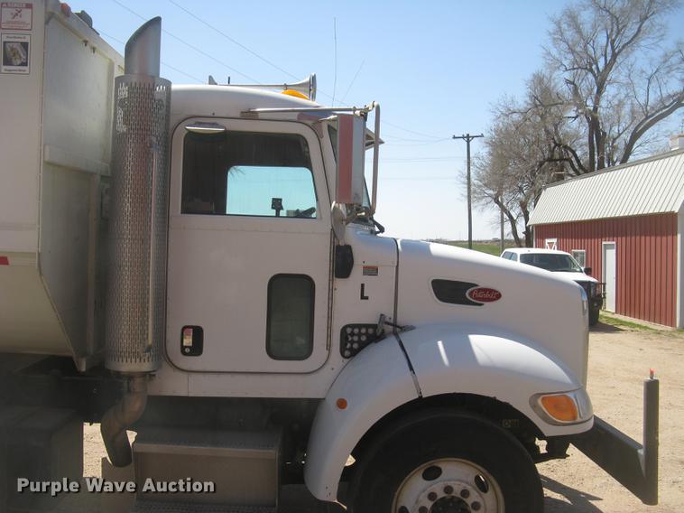 image for item DC2294 2008 Peterbilt 335 feed mixer truck