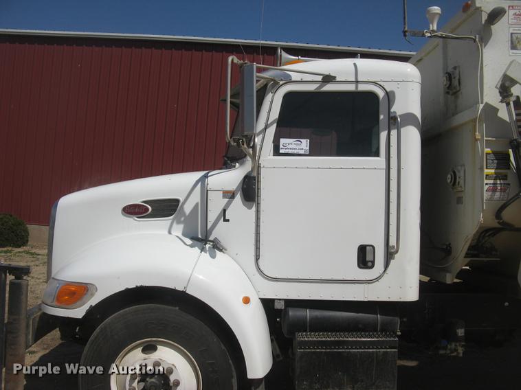 image for item DC2294 2008 Peterbilt 335 feed mixer truck