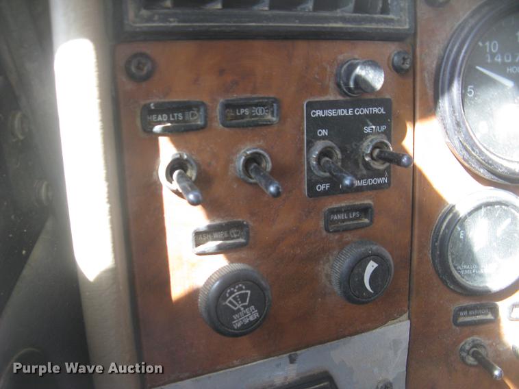 image for item DC2294 2008 Peterbilt 335 feed mixer truck