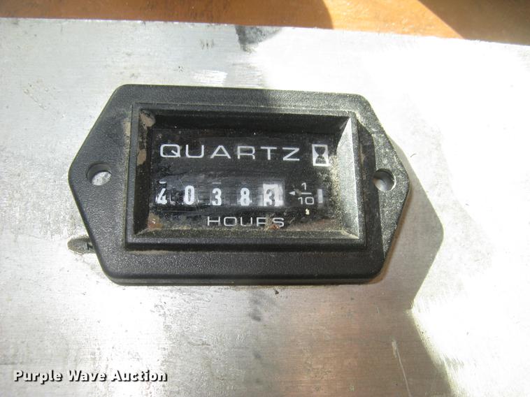 image for item DC2294 2008 Peterbilt 335 feed mixer truck