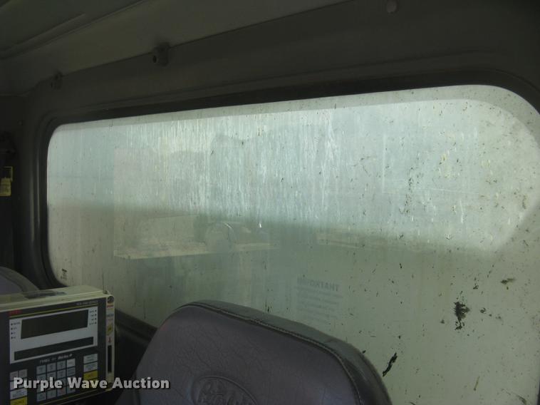 image for item DC2294 2008 Peterbilt 335 feed mixer truck