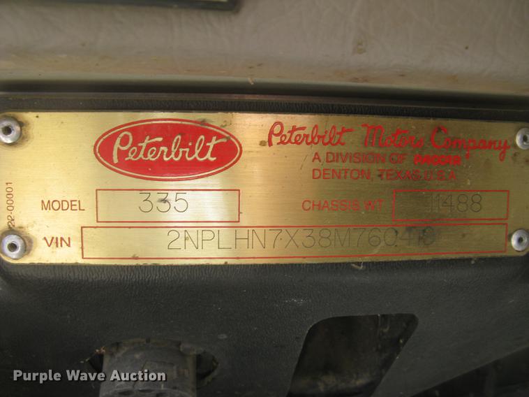 image for item DC2294 2008 Peterbilt 335 feed mixer truck