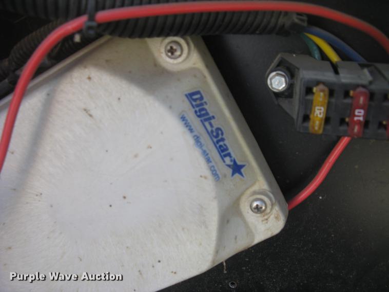 image for item DC2294 2008 Peterbilt 335 feed mixer truck