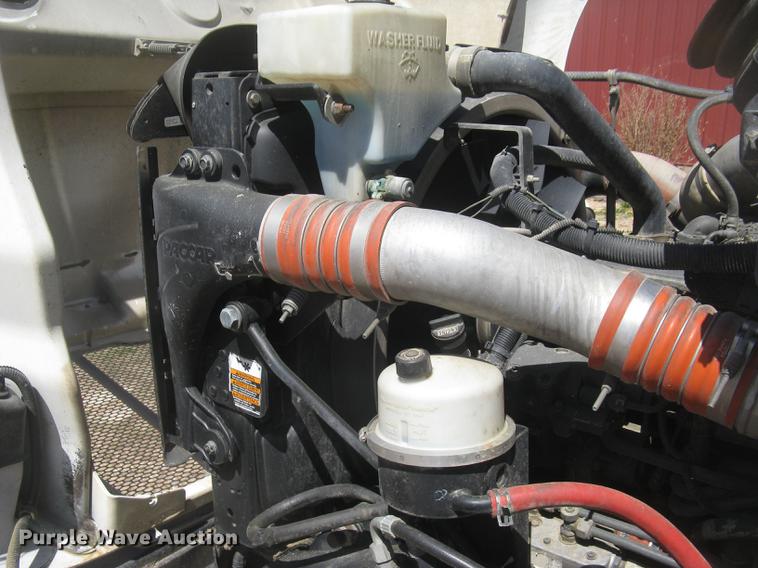 image for item DC2294 2008 Peterbilt 335 feed mixer truck