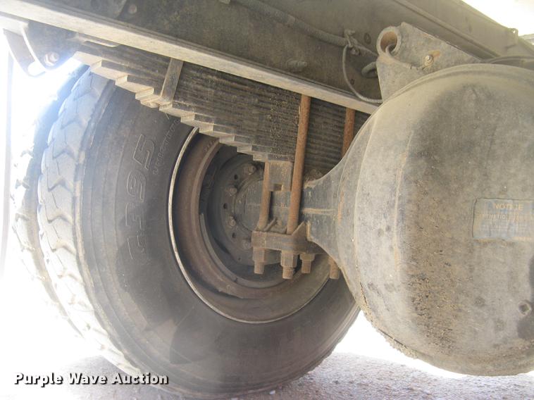 image for item DC2294 2008 Peterbilt 335 feed mixer truck