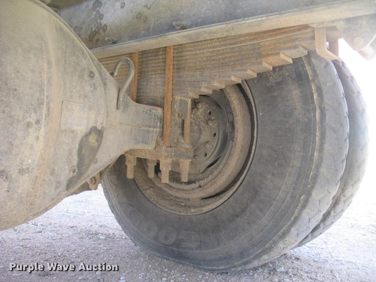 image for item DC2294 2008 Peterbilt 335 feed mixer truck