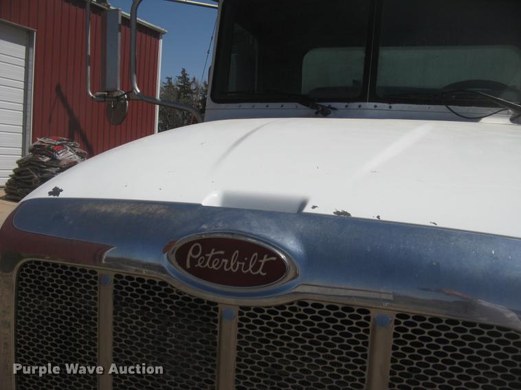 image for item DC2294 2008 Peterbilt 335 feed mixer truck
