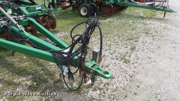 image for item DC3012 2006 Great Plains 4000TT vertical tillage