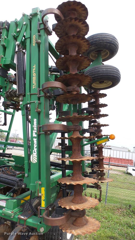 image for item DC3012 2006 Great Plains 4000TT vertical tillage