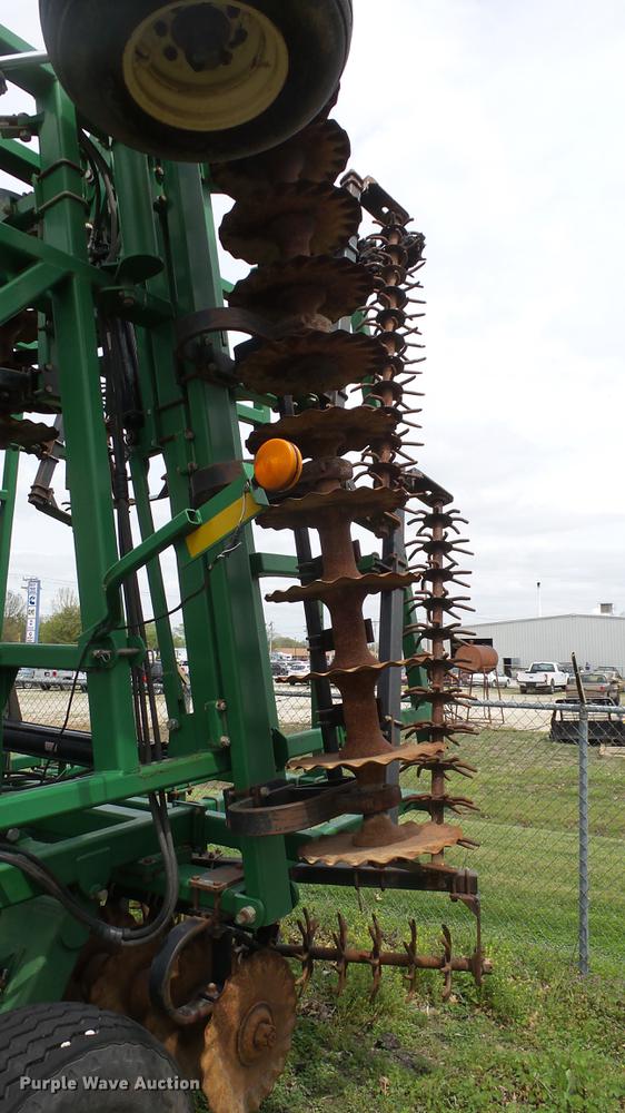 image for item DC3012 2006 Great Plains 4000TT vertical tillage