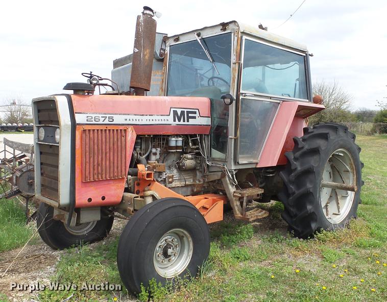 image for item DC3013 1980 Massey Ferguson 2675 tractor