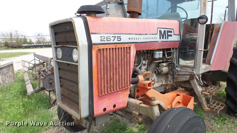 image for item DC3013 1980 Massey Ferguson 2675 tractor