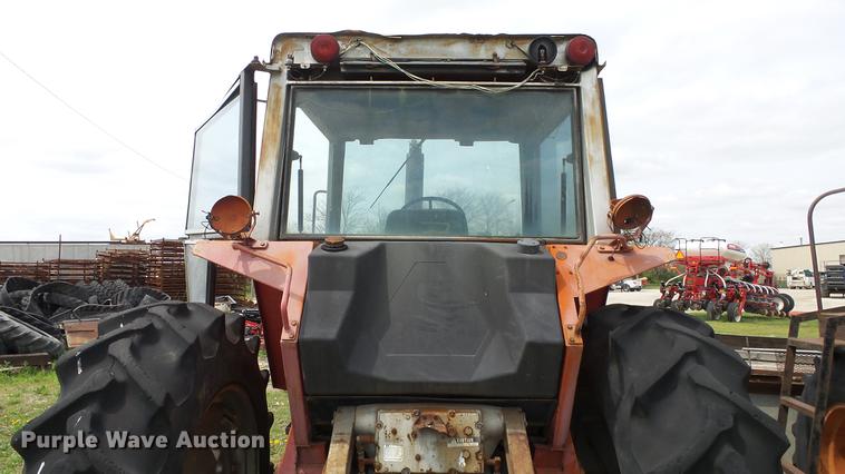 image for item DC3013 1980 Massey Ferguson 2675 tractor