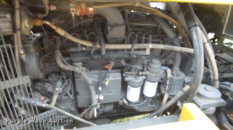 image for item DC3030 2013 Ag-Chem TerraGator TG8400 dry applicator