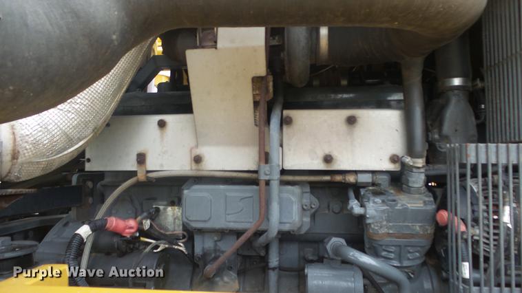 image for item DC3030 2013 Ag-Chem TerraGator TG8400 dry applicator