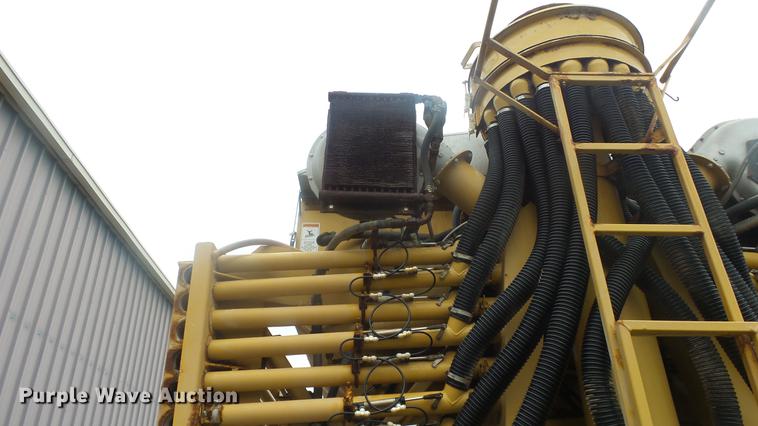 image for item DC3030 2013 Ag-Chem TerraGator TG8400 dry applicator