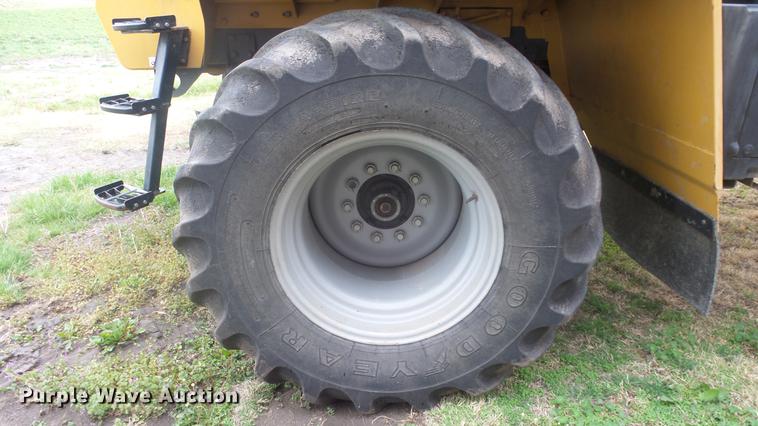 image for item DC3030 2013 Ag-Chem TerraGator TG8400 dry applicator