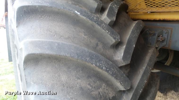 image for item DC3030 2013 Ag-Chem TerraGator TG8400 dry applicator