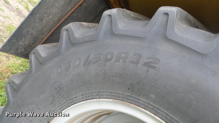 image for item DC3030 2013 Ag-Chem TerraGator TG8400 dry applicator