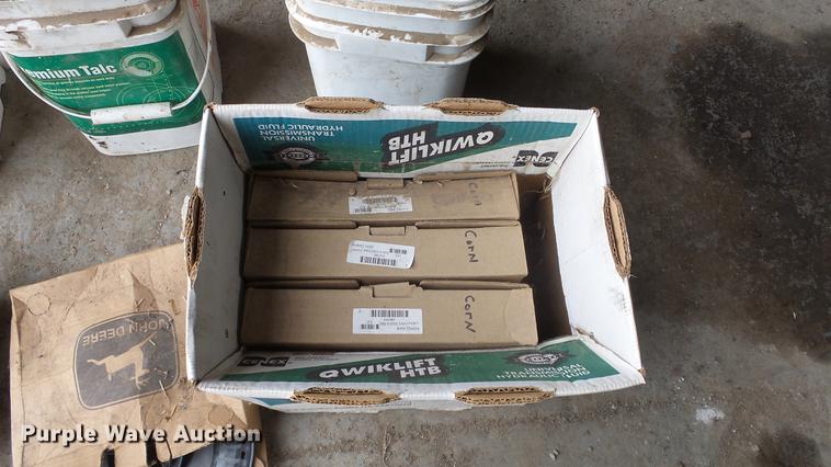 image for item DC3043 John Deere 7200 Max Emerge 2 planter