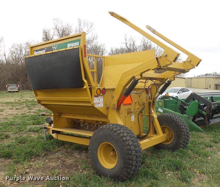 image for item DC3050 Vermeer BP8000 bale processor