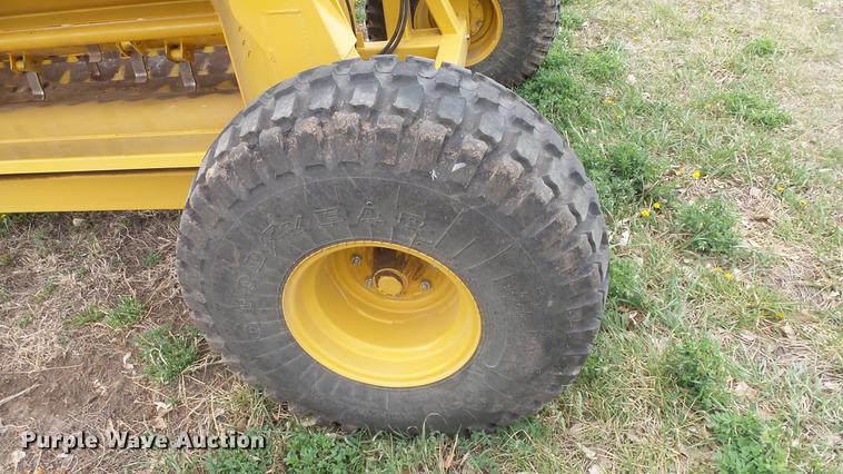 image for item DC3050 Vermeer BP8000 bale processor