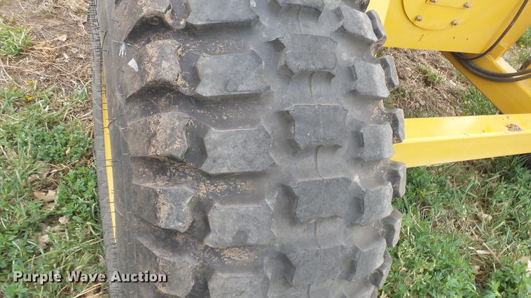 image for item DC3050 Vermeer BP8000 bale processor