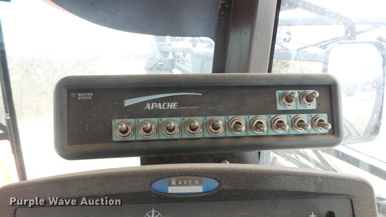 image for item DC3080 2010 Apache AS715 sprayer