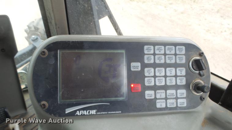 image for item DC3080 2010 Apache AS715 sprayer