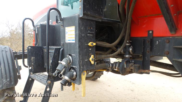 image for item DC3080 2010 Apache AS715 sprayer