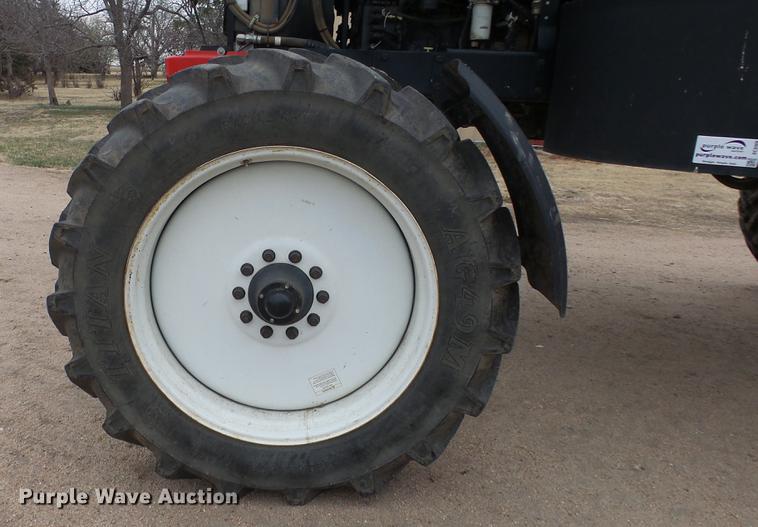 image for item DC3080 2010 Apache AS715 sprayer