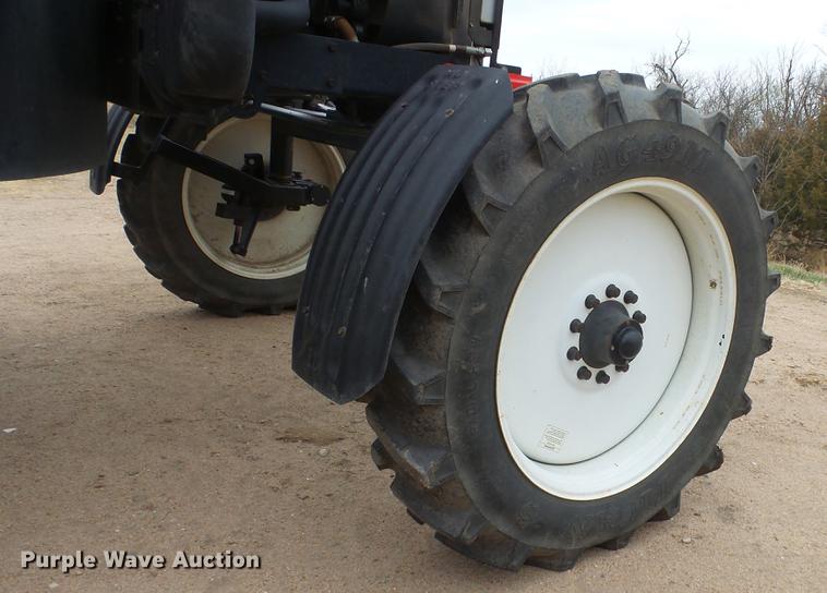 image for item DC3080 2010 Apache AS715 sprayer