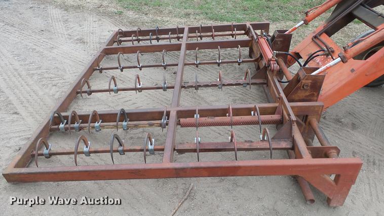 image for item DC3111 1970 International F1026 tractor