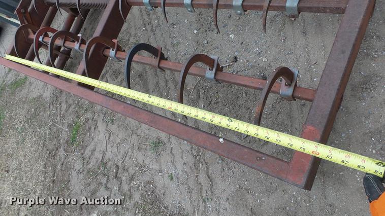 image for item DC3111 1970 International F1026 tractor