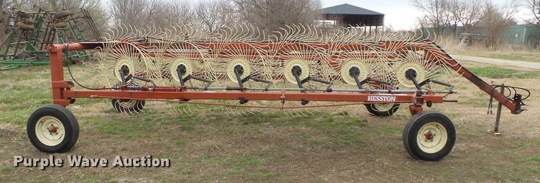 image for item DC3115 Hesston 3983 hay rake