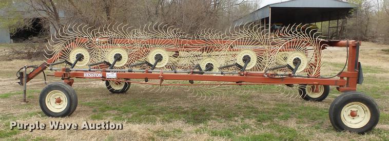 image for item DC3115 Hesston 3983 hay rake