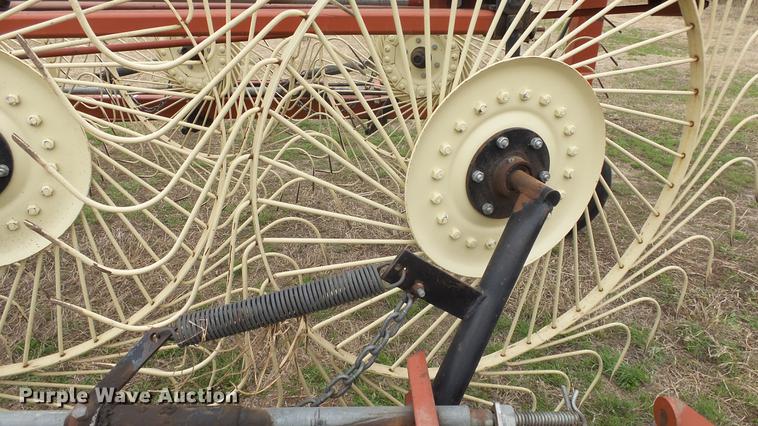 image for item DC3115 Hesston 3983 hay rake