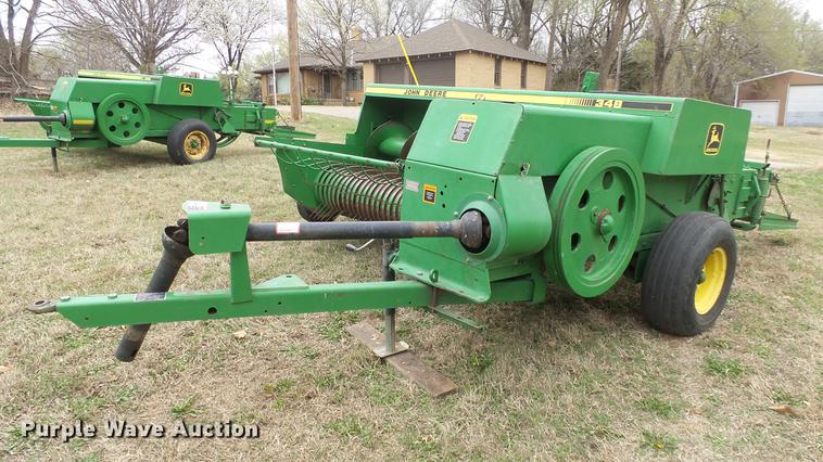 image for item DC3116 1997 John Deere 348 square baler