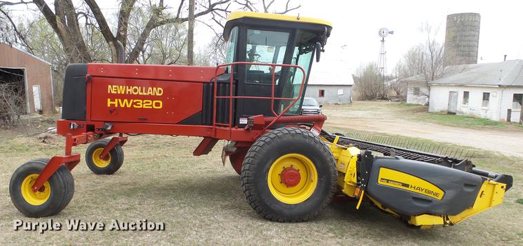 image for item DC3119 2003 New Holland HW320 windrower