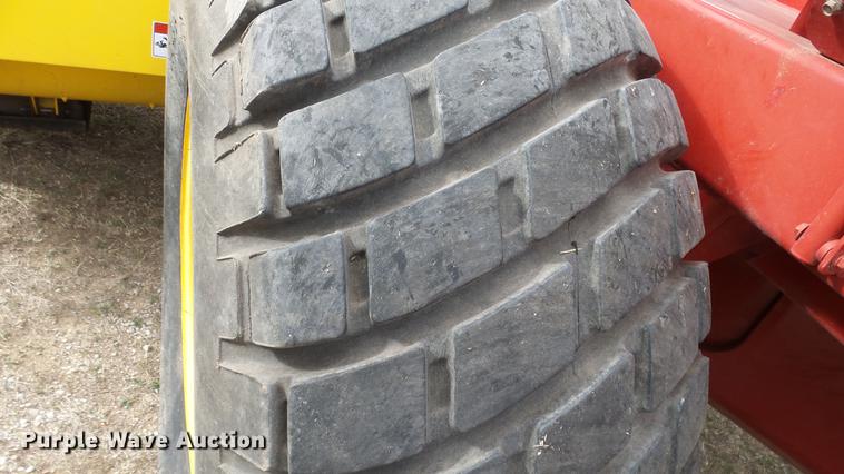 image for item DC3119 2003 New Holland HW320 windrower